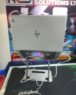 Laptop HP EliteBook 640 G9 16GB Intel Core I7 SSD 512GB
