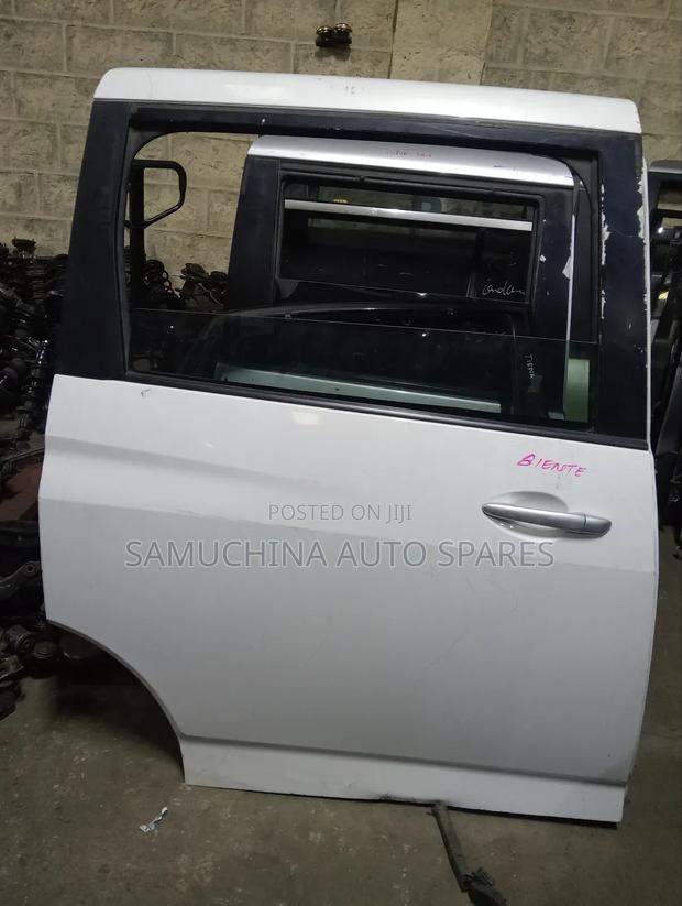 Sliding Right Door Mazda Biante