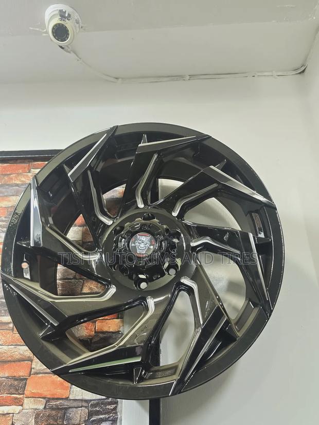 Offset Rims Size 18 Inch For Prado, Ford Ranger - main view