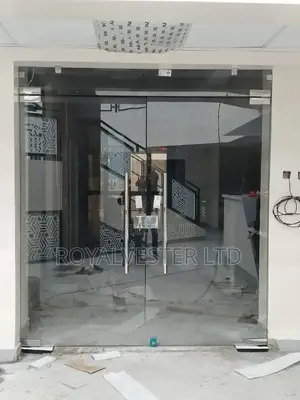 Frameless Glass