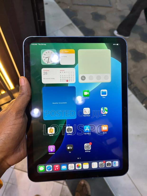 Apple iPad (2025) 128 GB Blue - thumbnail 3