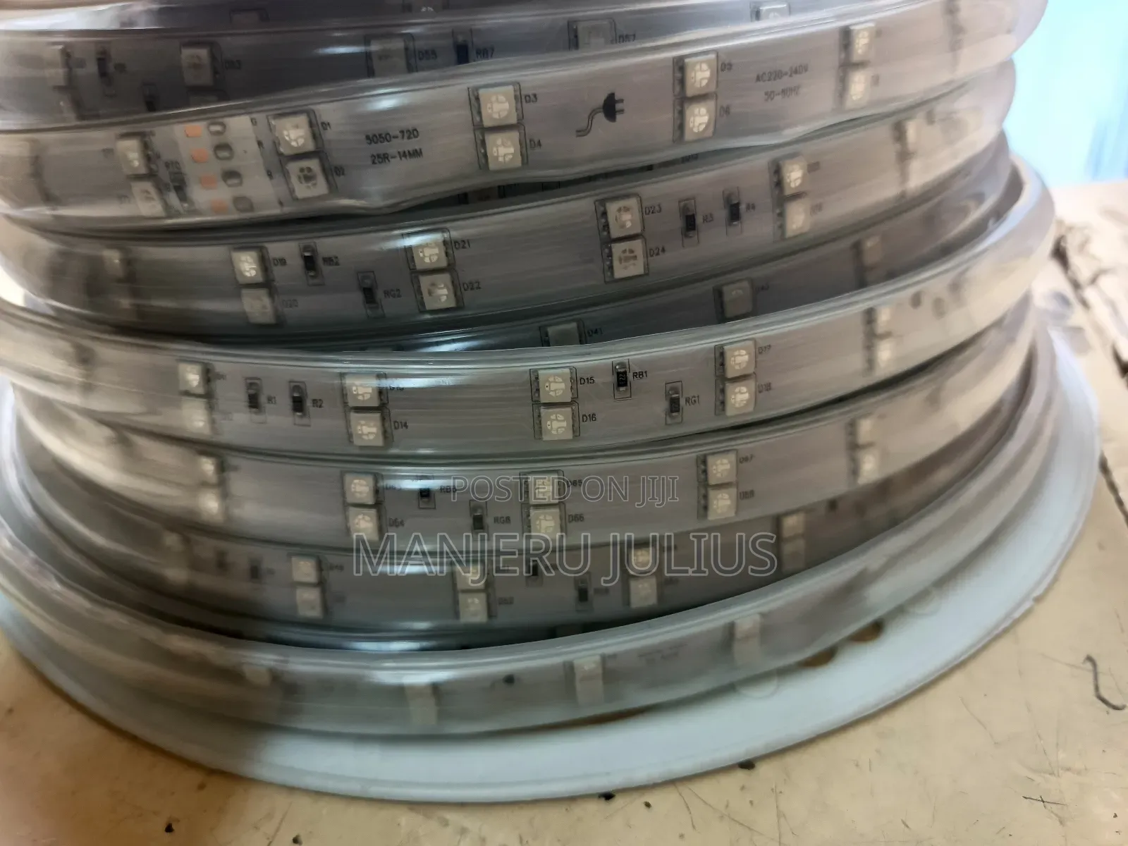 50m Multicolored Snakelight