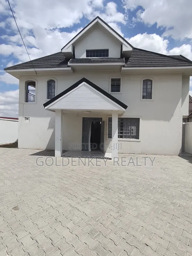 5bdrm Mansion in Kitengela for sale