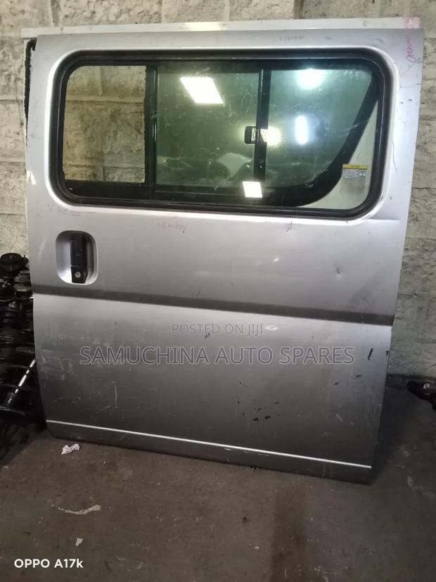 Sliding Door LHS Nissan E25