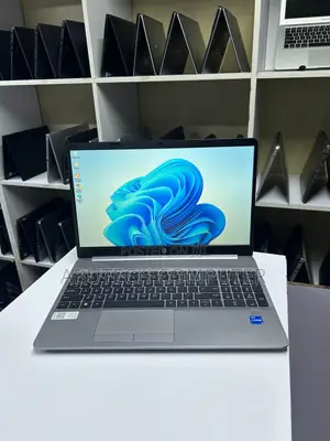 Laptop HP 250 G8 16GB Intel Core I5 SSD 512GB