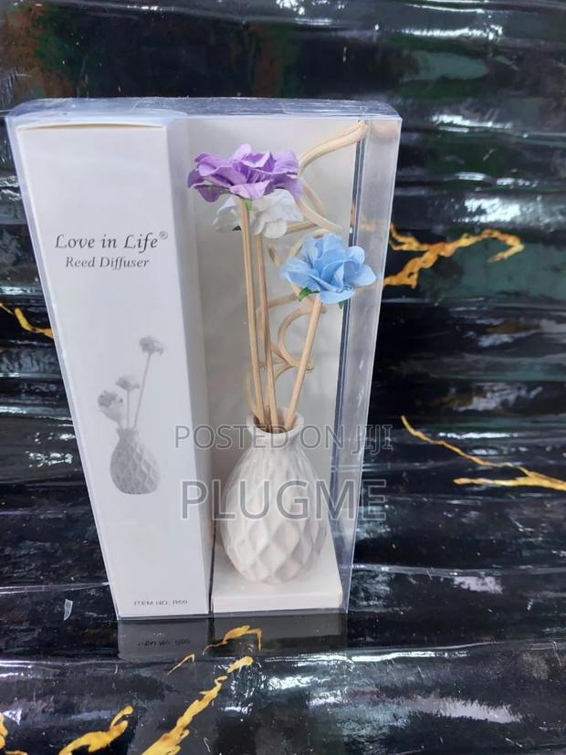 Decorative Flowers Ceramic Vase Reed Diffuser 50ml Essential Oil - thumbnail 2
