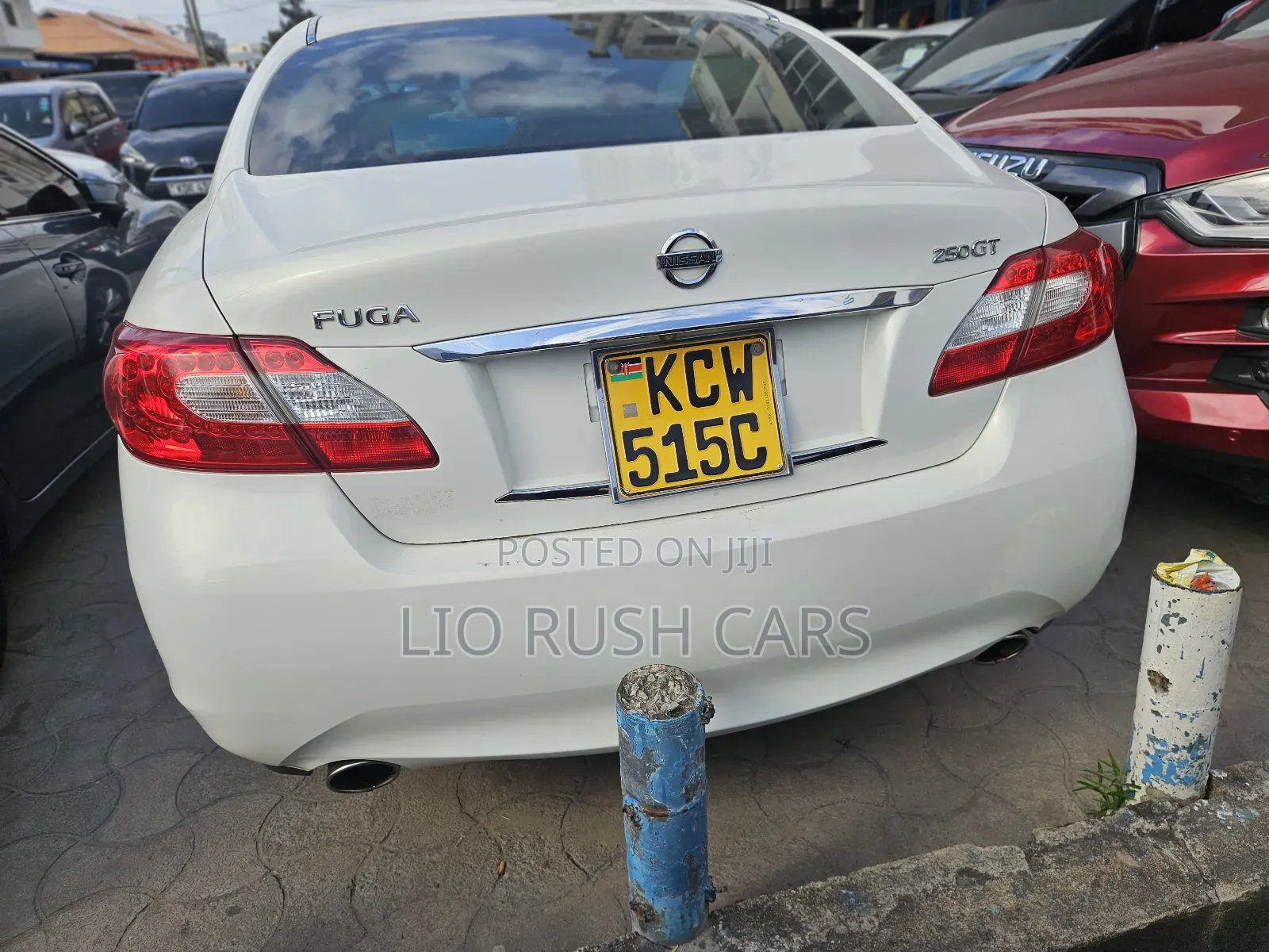 Nissan Fuga 2013 White