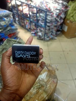 Red,White Black Bedroom Cards - main view