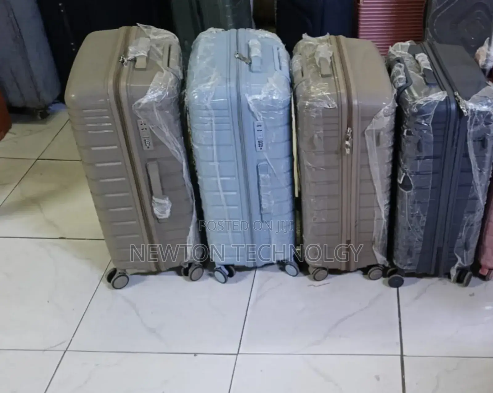 3 in 1 Unbreakble Laxurious Rubber Suitcase Briefcase Travel Bag
