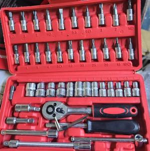 Socket Wrench Tool Set / Mechanic Toolbox - thumbnail 2
