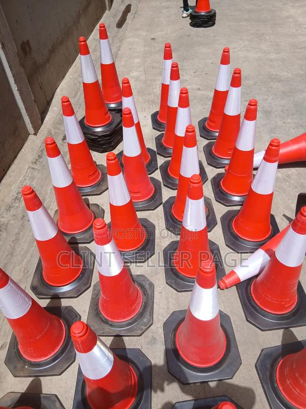 Traffic Safety Cone (Road Cone) - thumbnail 2