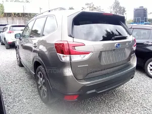 Subaru Forester Limited AWD 2019 Gold