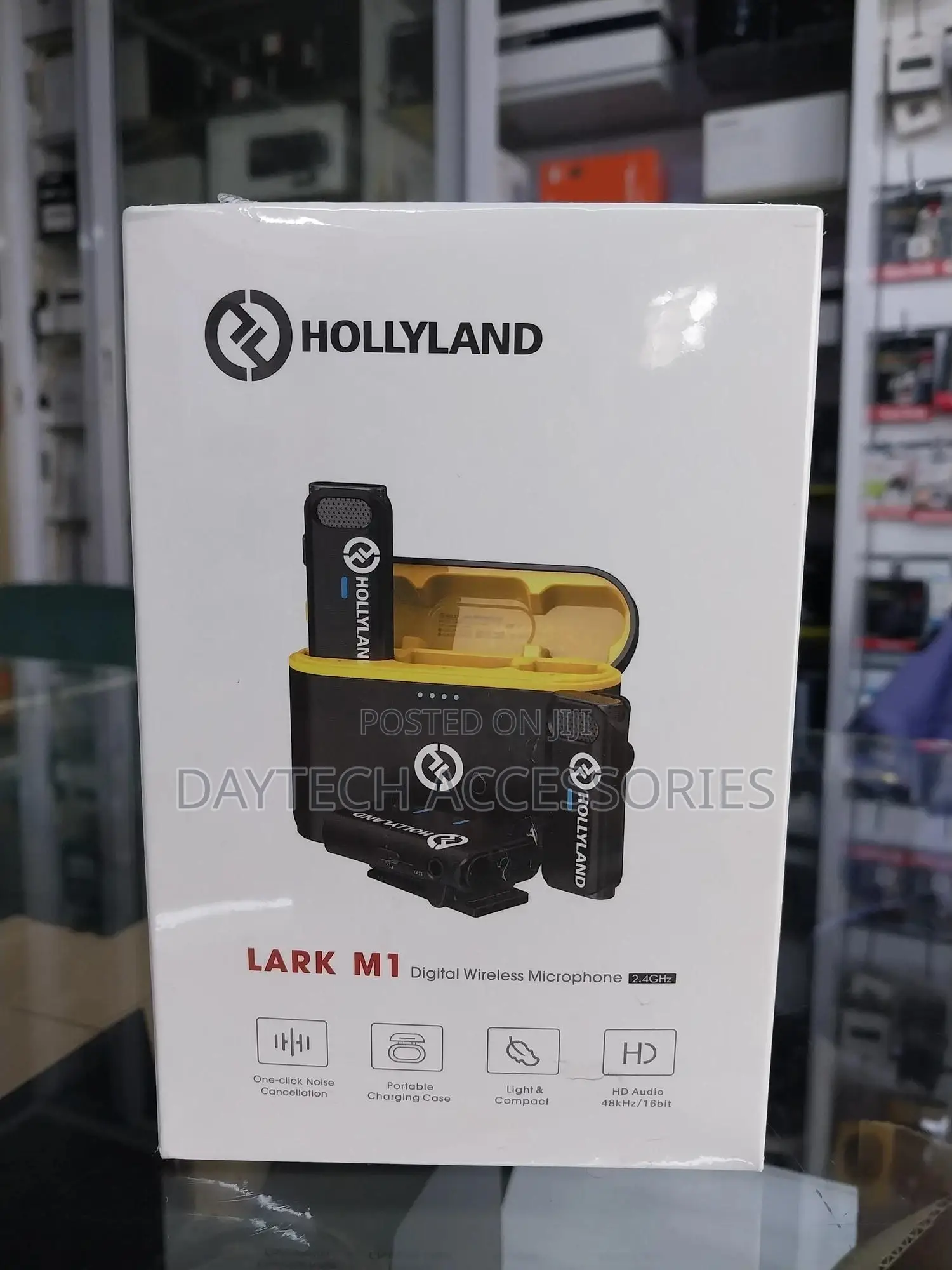 Hollyland Lark M1 Digital Wireless Microphone System.