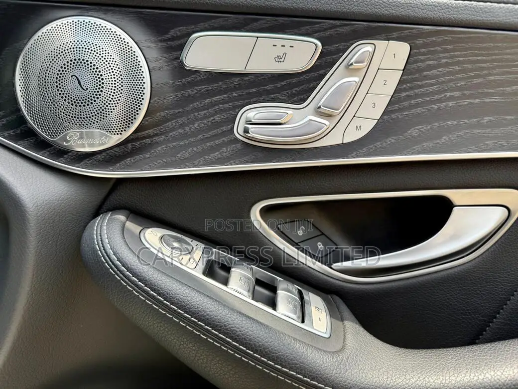 Mercedes-Benz GLC-Class 2017 Black