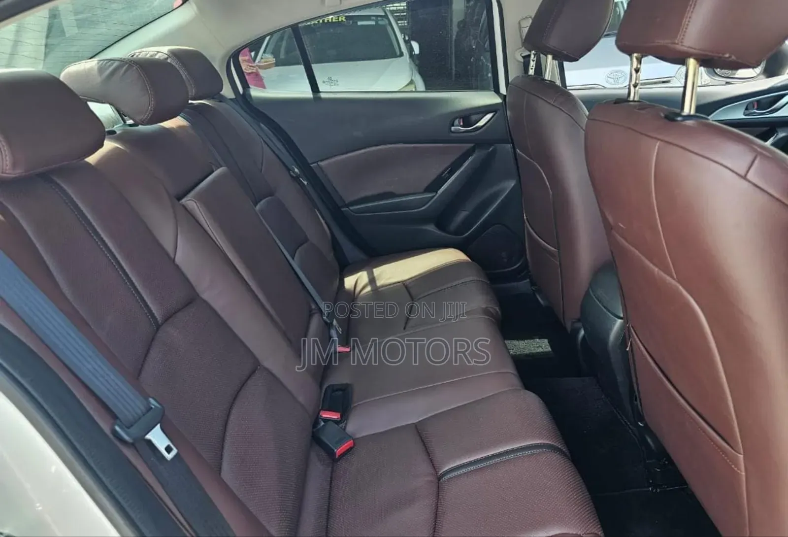 Mazda Axela 2019 White