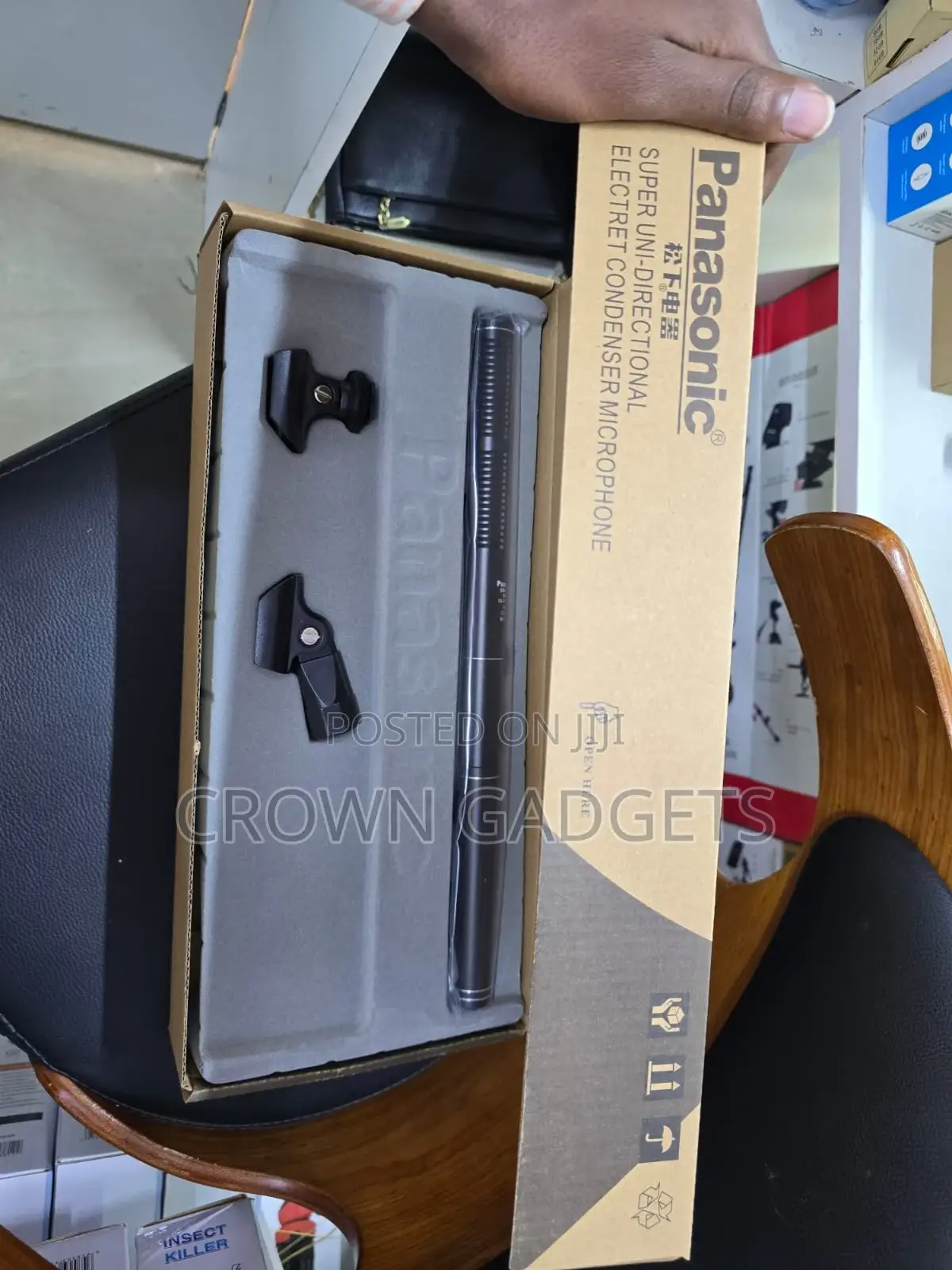 Studio-Grade Panasonic Super Uni-Directional Condenser Microphone