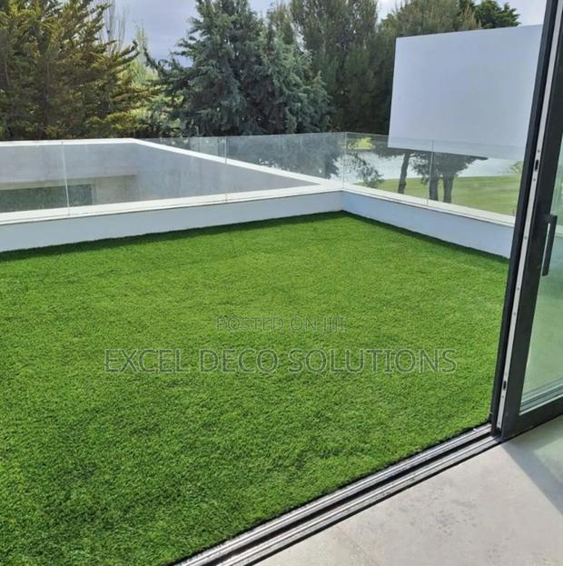 Artificial Grass Carpet – Quick and Stylish Home Upgrade - main view