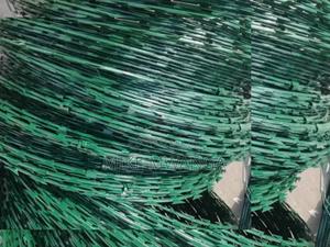 Extra Resistance PVC Razor Wire - main view