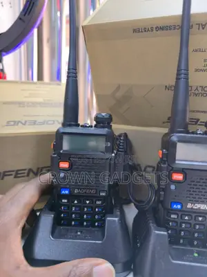 Baofeng Uv-5r Dual Band Two-Way Radio With Long Range Fm
