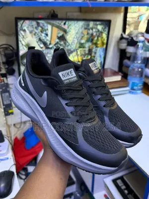 Quality Casual Rubber Sole Zoom Air Nike Shoes