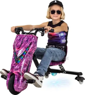 360 Degrees Spin Drift Scooter for Kids and Teens