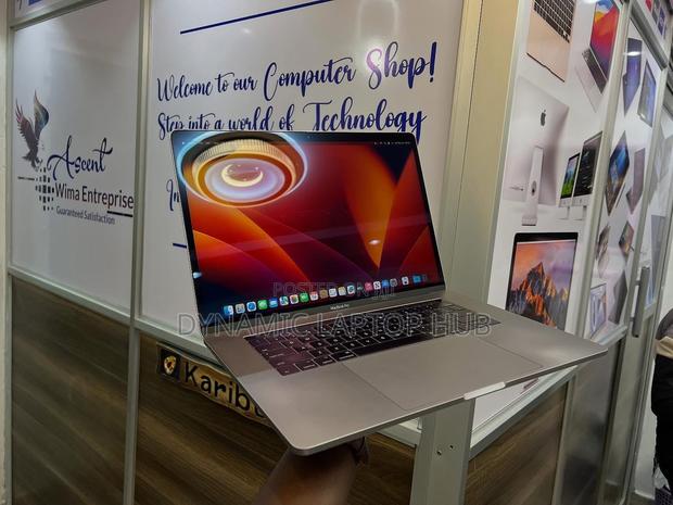 Laptop Apple MacBook 2017 16GB Intel Core I7 SSD 512GB - thumbnail 3