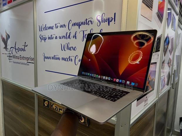 Laptop Apple MacBook 2017 16GB Intel Core I7 SSD 512GB - thumbnail 4