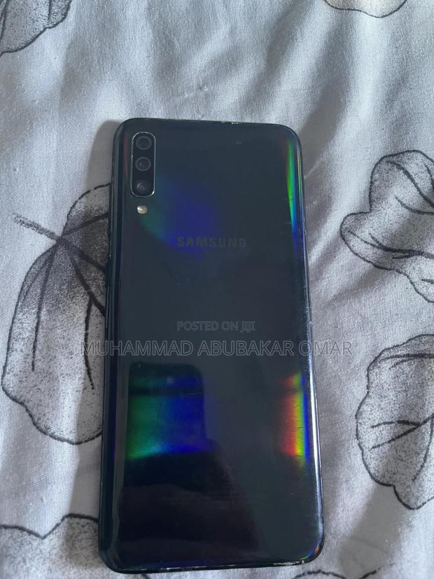 Samsung Galaxy A70 128 GB Black - thumbnail 3