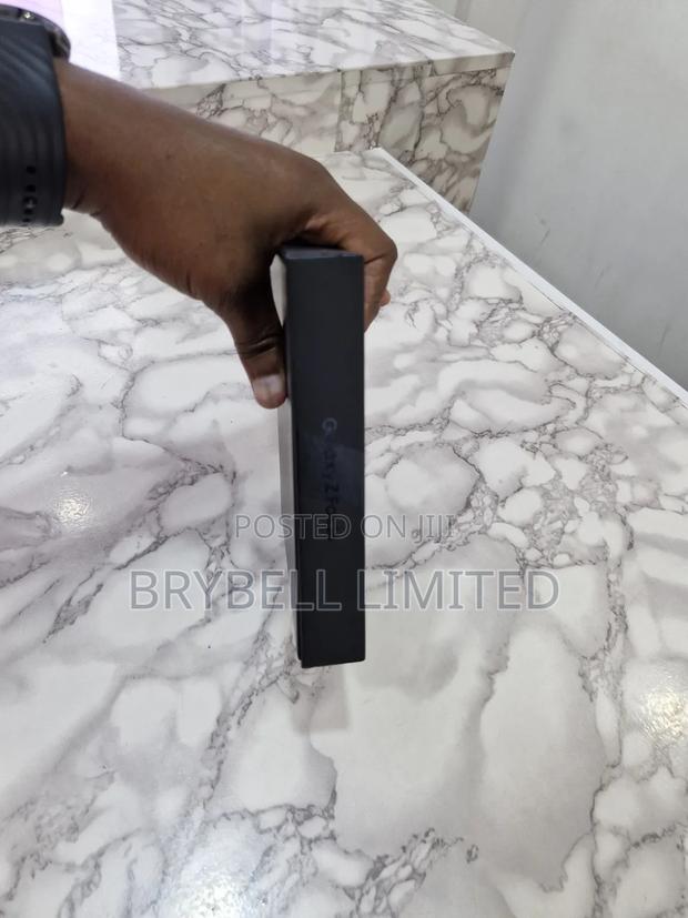 New Samsung Galaxy Z Fold6 256 GB Blue - thumbnail 4