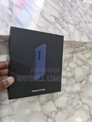 New Samsung Galaxy Z Fold6 256 GB Blue