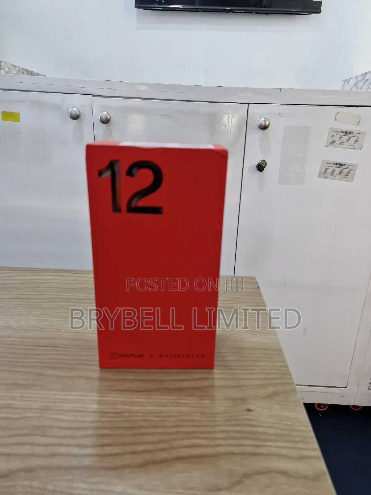 New OnePlus 12 1 TB Silver