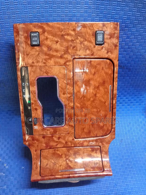 Toyota Crown Gear Lever - thumbnail 2