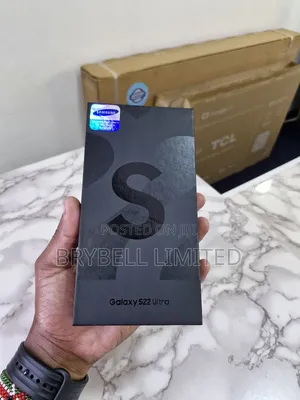 New Samsung Galaxy S22 Ultra 5G 256 GB Bronze