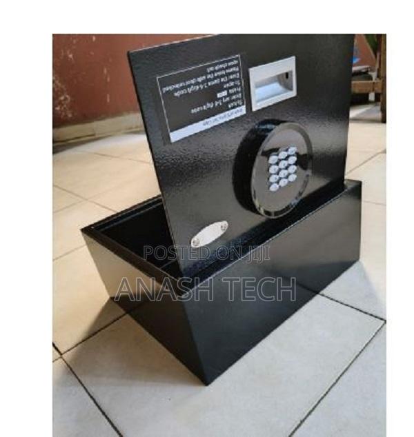 9kgs Fire Proof Safe Box With Both Combination Keys And Password - main view