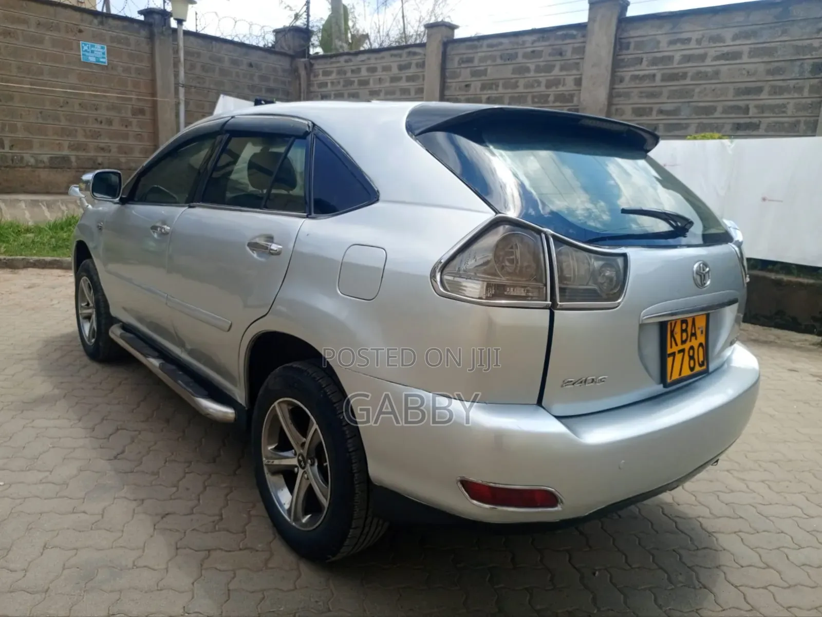 Toyota Harrier 2003 Silver