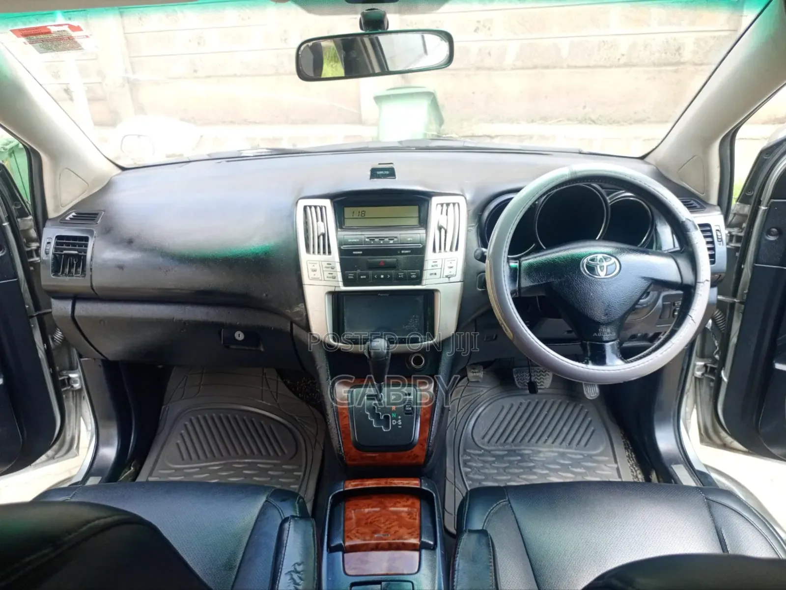 Toyota Harrier 2003 Silver