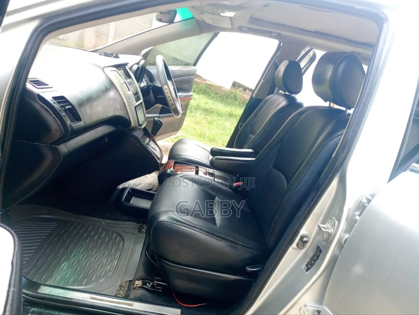 Toyota Harrier 2003 Silver