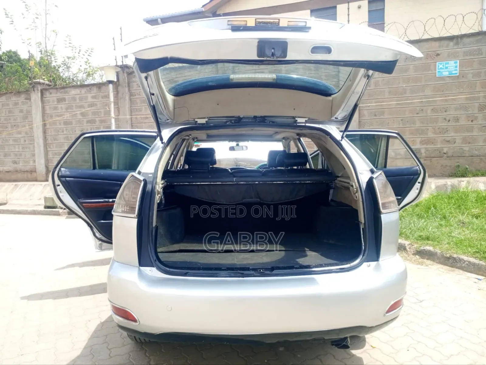 Toyota Harrier 2003 Silver