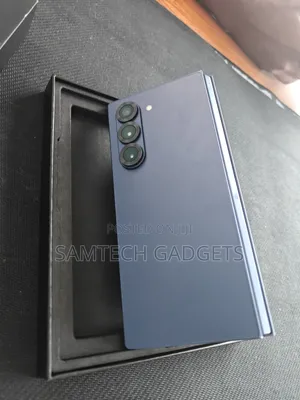 New Samsung Galaxy Z Fold6 256 GB Blue