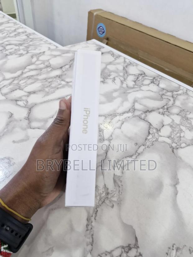 New Apple iPhone 14 Pro Max 256 GB Gold - thumbnail 4