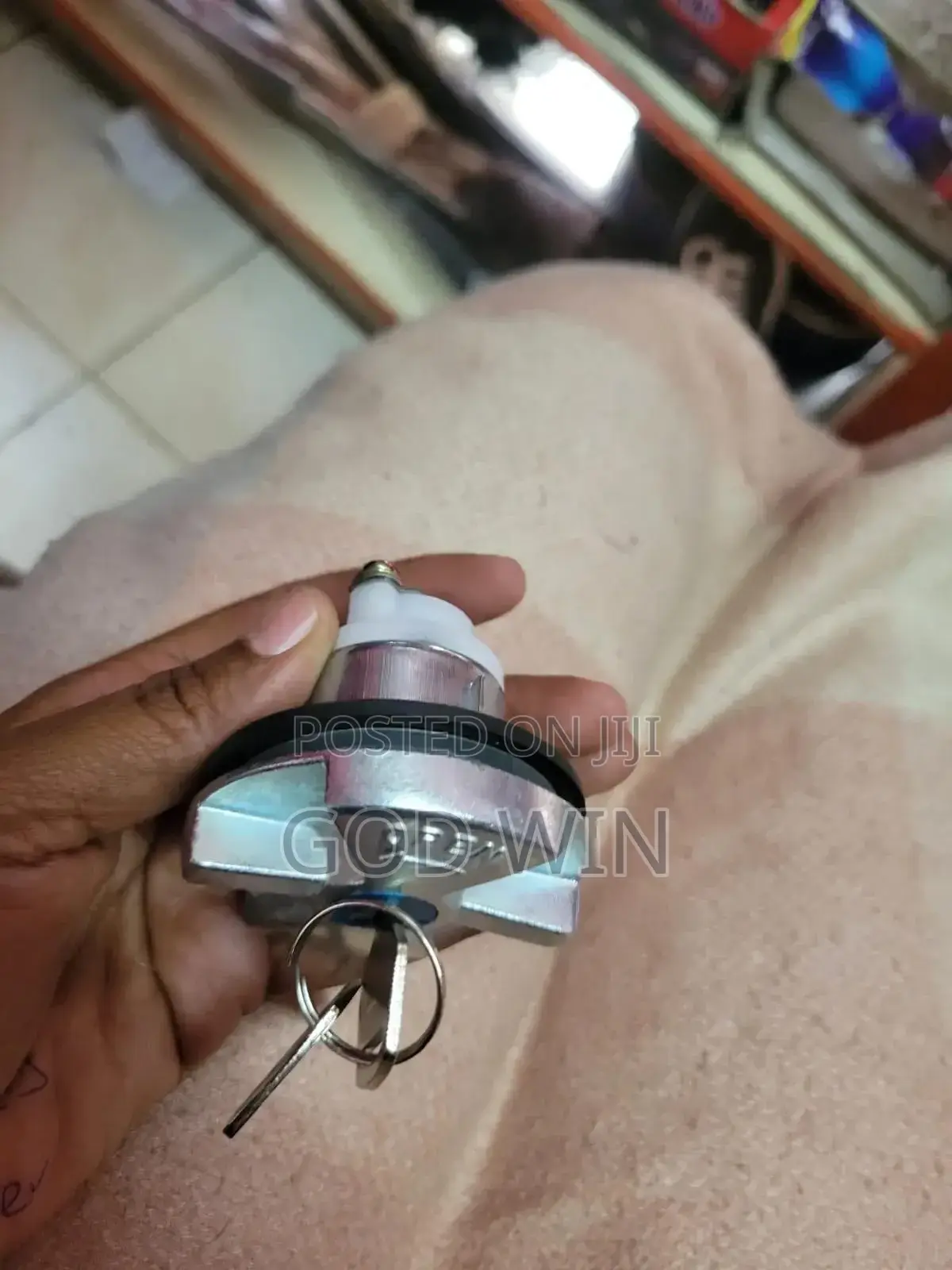 Fuel Tank Cap/Diesel Lid Original