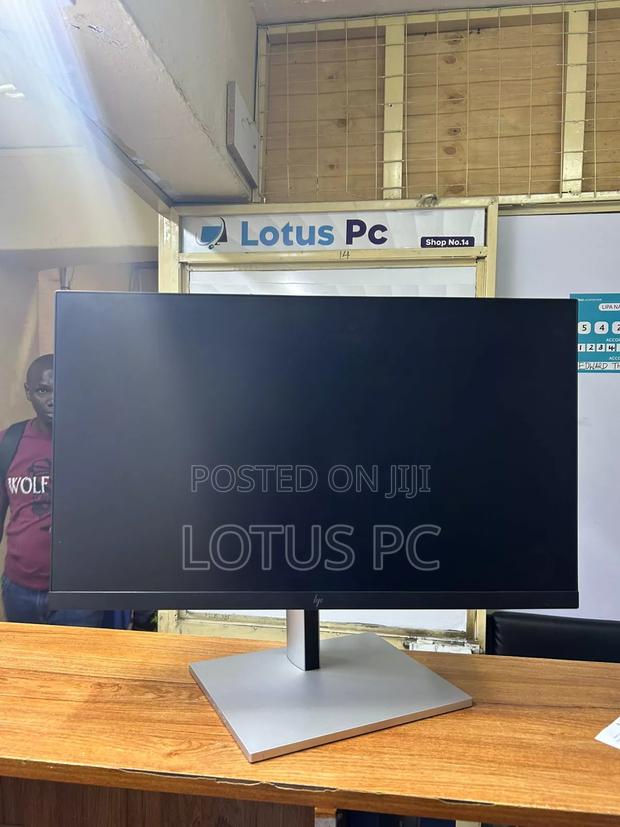 Hp Monitor E24i - main view