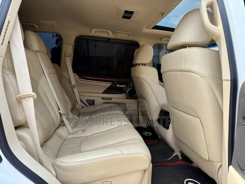 Lexus LX 2015 White