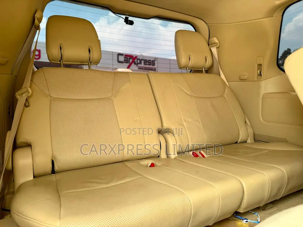 Lexus LX 2015 White