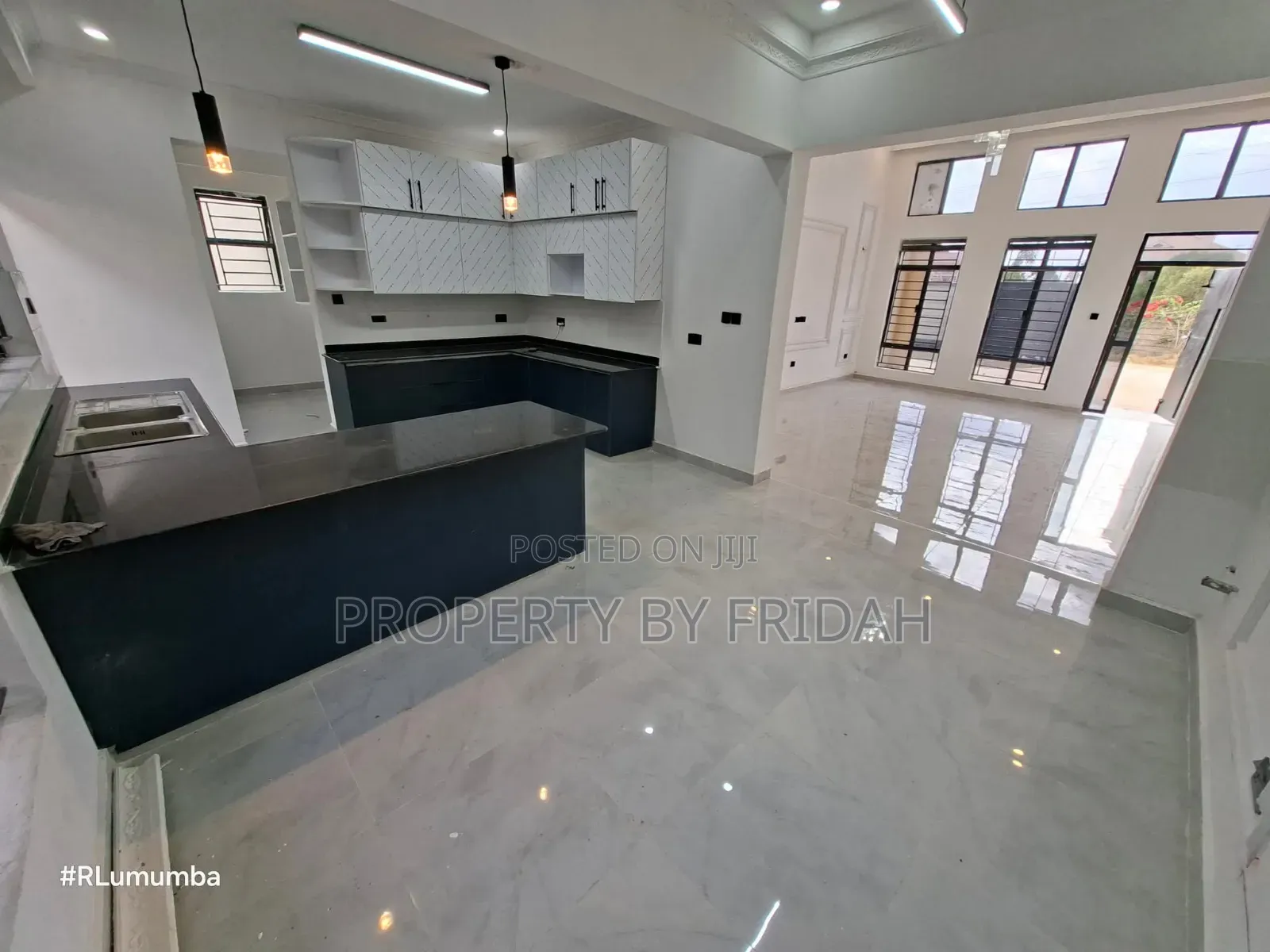 4bdrm Bungalow in Kitengela for sale