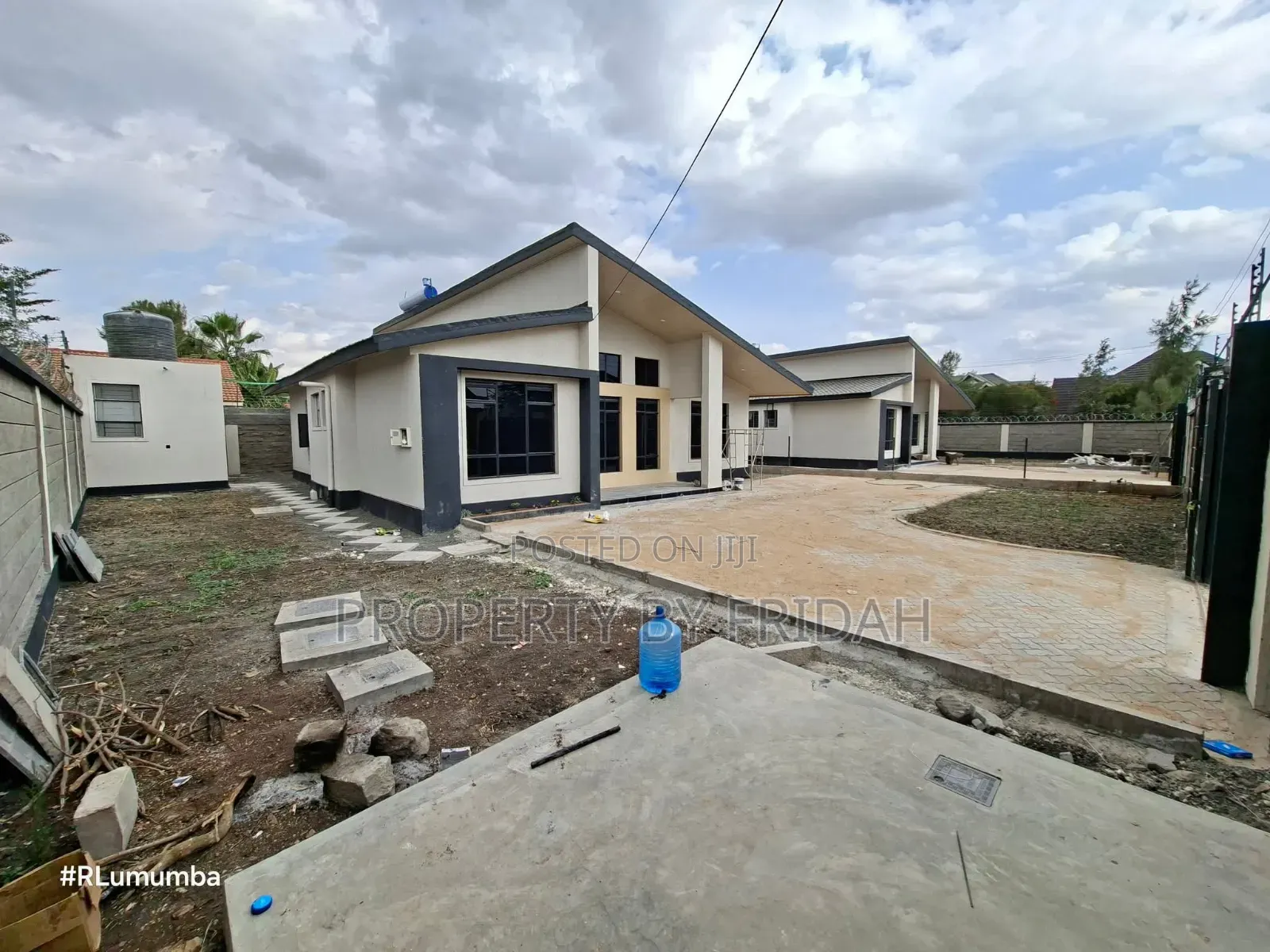 4bdrm Bungalow in Kitengela for sale