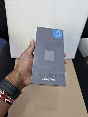 New Samsung Galaxy Z Flip 5 256 GB Black