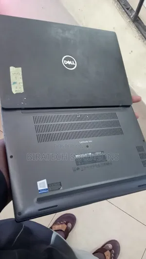 New Laptop Lenovo 8GB Intel Core I5 SSD 256GB