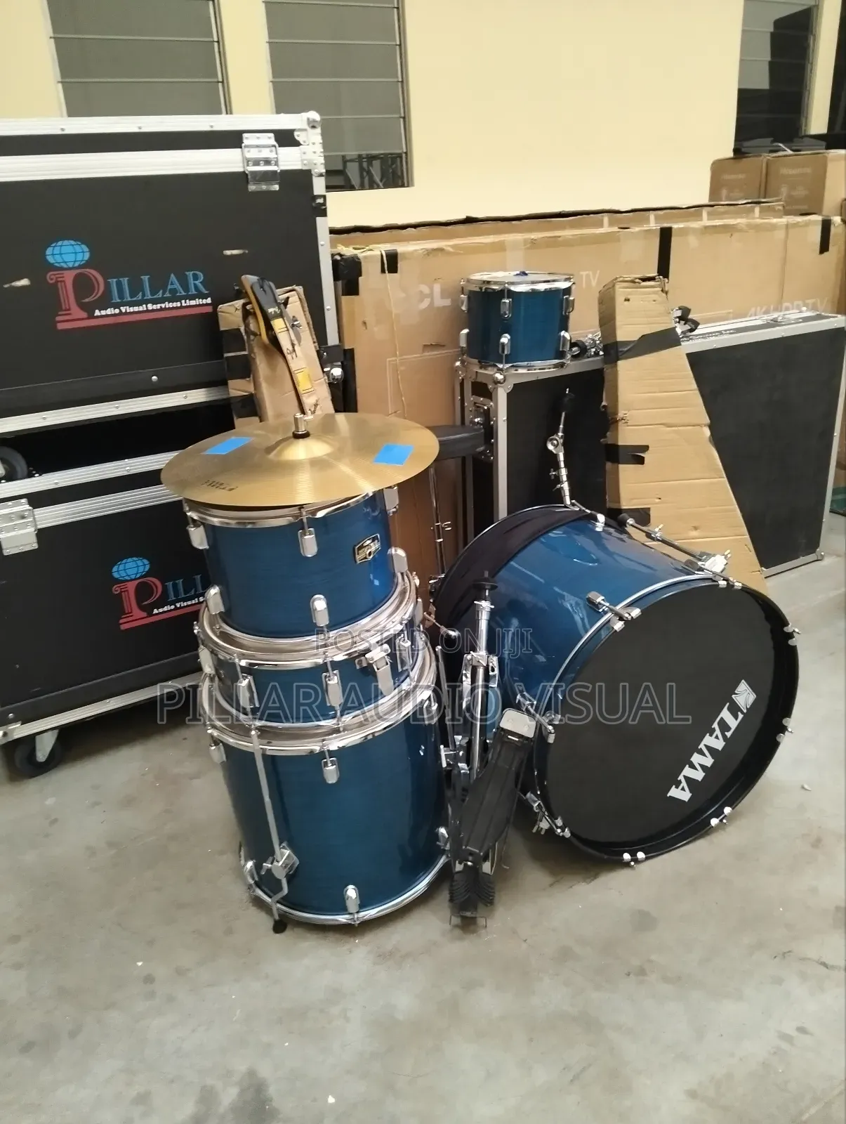 Complete Drum Set With Guitar for Rentals