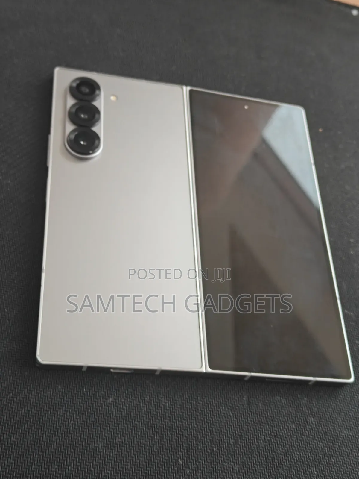 Samsung Galaxy Z Fold6 256 GB Silver